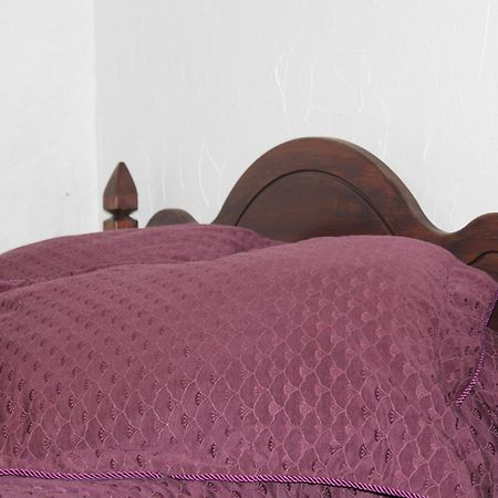 Krapi Guesthouse Treimani Номер фото