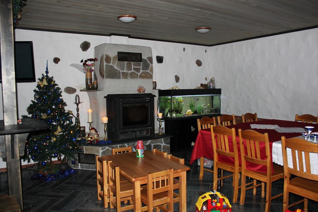 Krapi Guesthouse Treimani Номер фото
