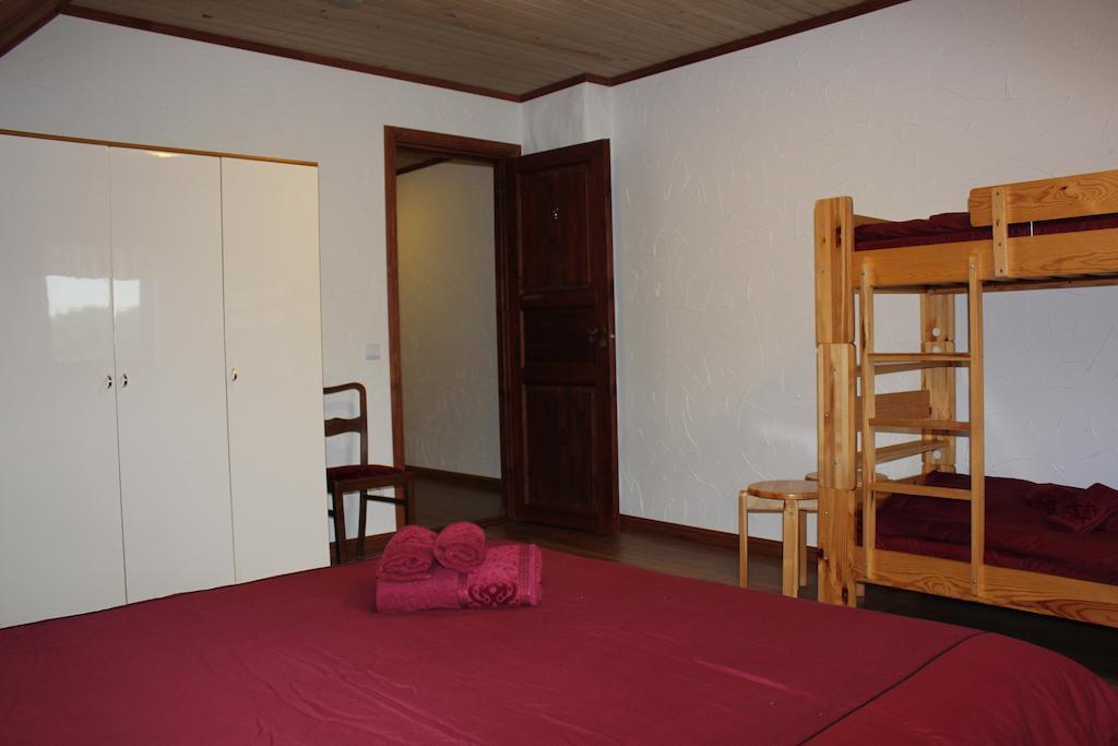 Krapi Guesthouse Treimani Номер фото