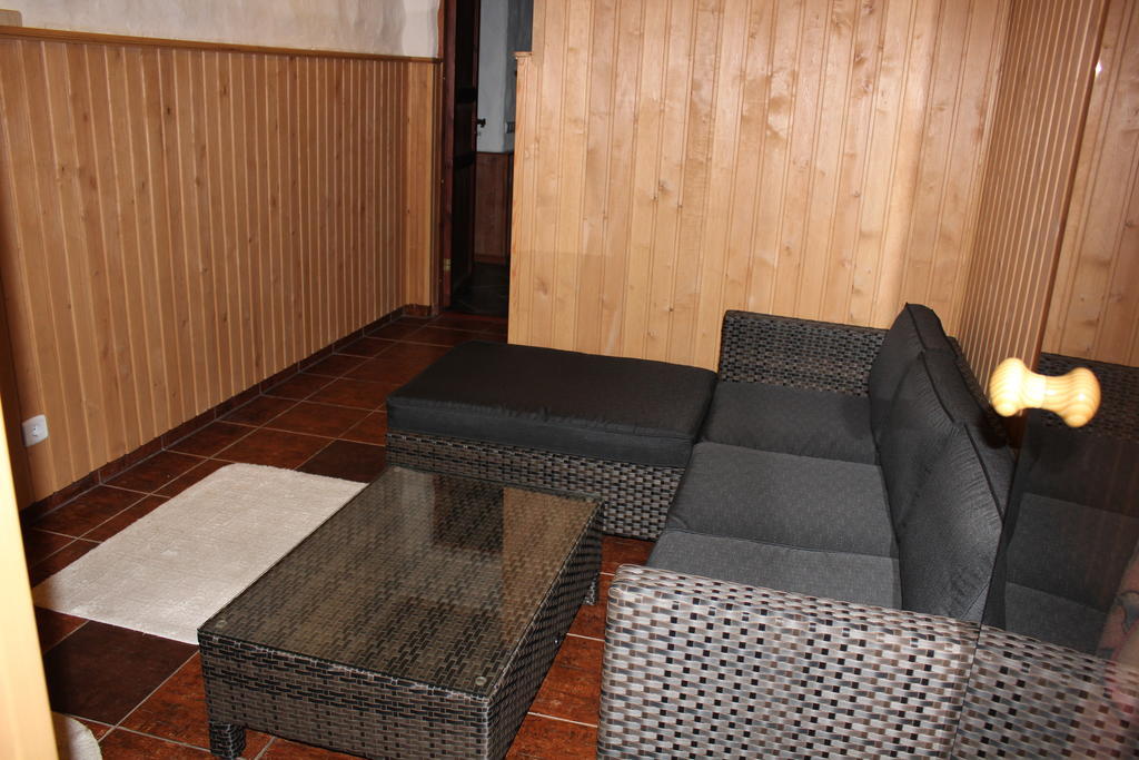 Krapi Guesthouse Treimani Номер фото